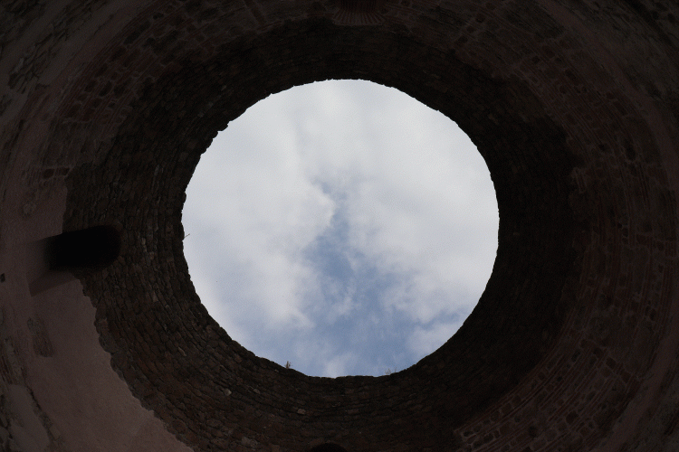 0c8f1bda46d6a529df8558fa230d1554_1678515941_3082.gif